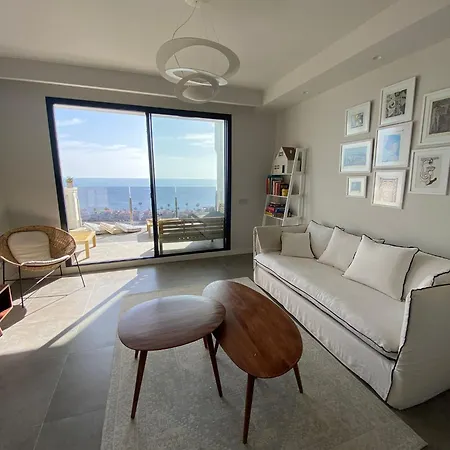 Luxury Duplex With Sea Views Blue 3-303 דירה מנילבה