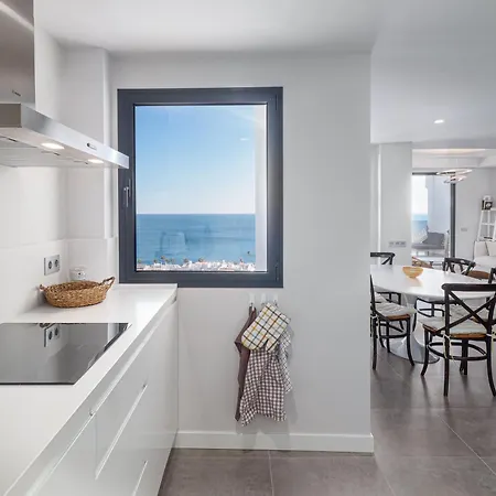Luxury Duplex With Sea Views Blue 3-303 * מנילבה