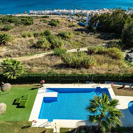 דירה Luxury Duplex With Sea Views Blue 3-303 מנילבה